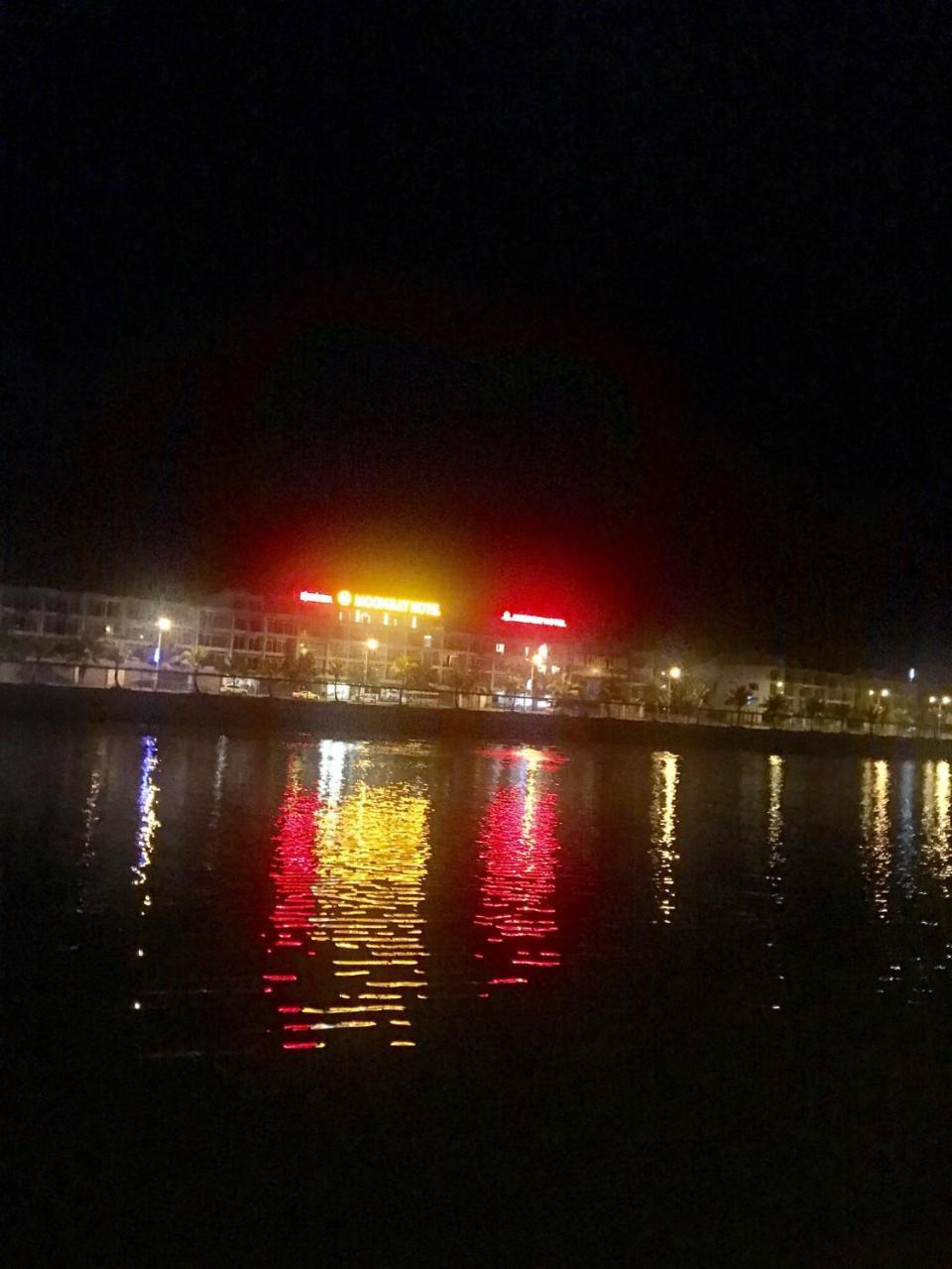 Queen Motel Ha Long Exterior foto